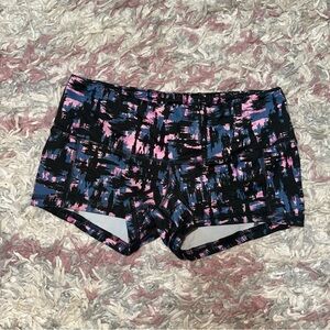Fleo patterned shorts S
